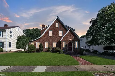 130 Meredith St, Hampton, VA 23669