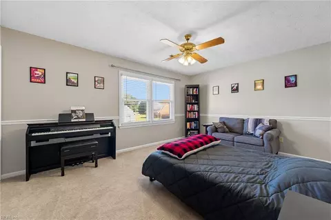 Bedroom - 53 Dawn Ln, Hampton, VA 23666 photo 1 of 3