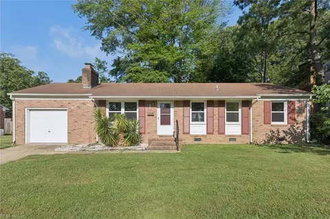 881 Clemson Dr, Newport News, VA 23608