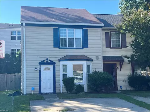 434 Peregrine St, Virginia Beach, VA 23462