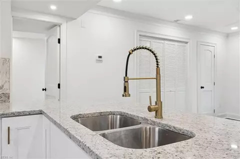 505 Stockton St, Hampton, VA 23669 photo 14