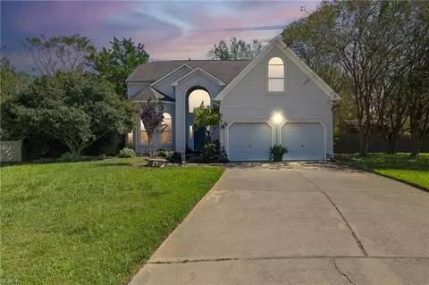 1805 Coral Ivy Ct, Chesapeake, VA 23323