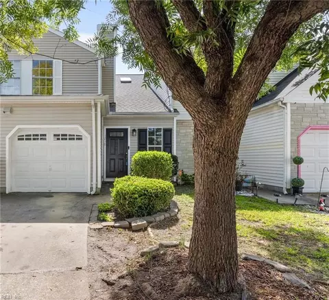 1210 Damyien Arch Arch, Chesapeake, VA 23320