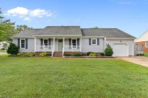 3101 Holly Ridge Dr, Chesapeake, VA 23323