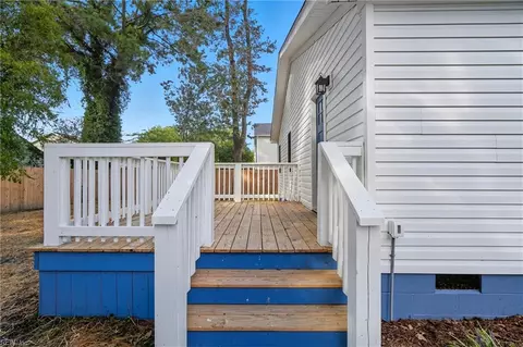 Exterior - 3117 Lyons Ave, Norfolk, VA 23509 photo 10 of 11