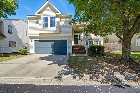 404 Kings Bishop Ct, Chesapeake, VA 23320