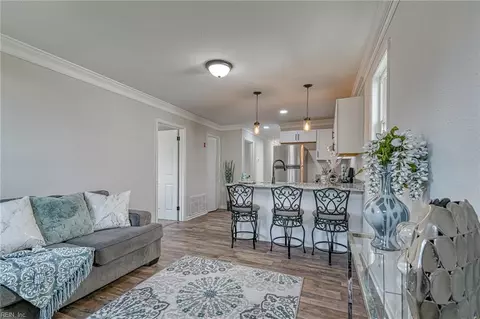 1245 21st St, Newport News, VA 23607