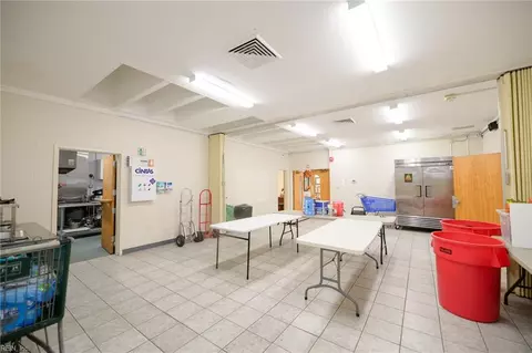 Kitchen - 1033 Big Bethel Rd, Hampton, VA 23666 photo 1 of 3