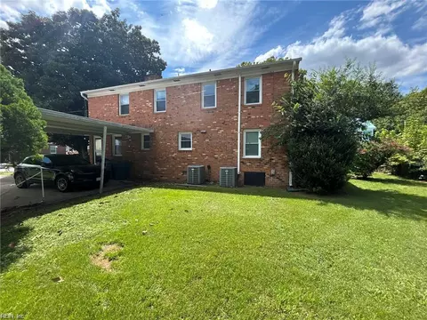 Exterior - 128 Wellons St, Suffolk, VA 23434 photo 2 of 5