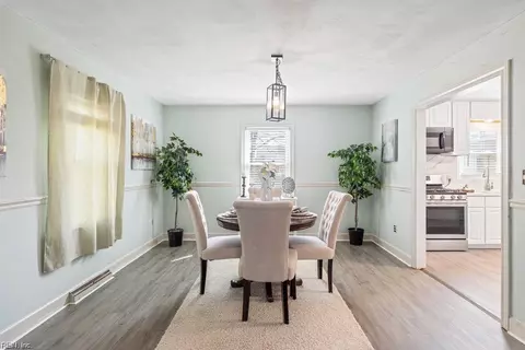Dining - 128 Wellons St, Suffolk, VA 23434 photo 2 of 2