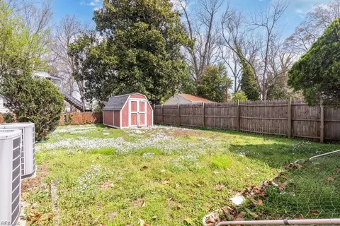 Exterior - 128 Wellons St, Suffolk, VA 23434 photo 5 of 5