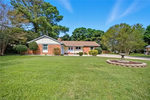 3124 Winchester Ln, Virginia Beach, VA 23452