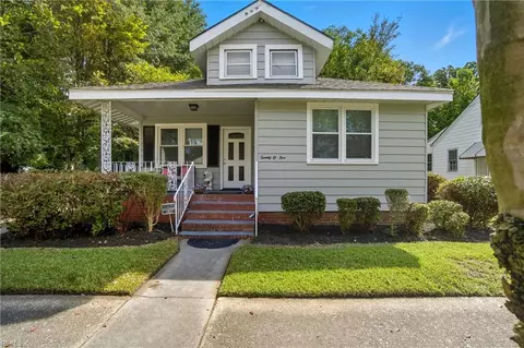 2005 Piedmont Ave, Portsmouth, VA 23704
