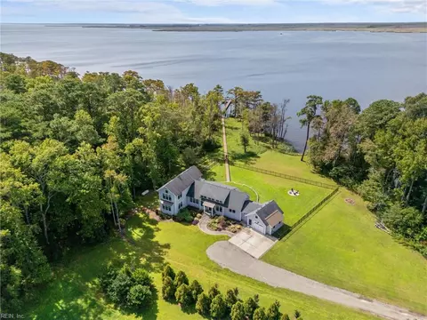 1903 Clifton Rd, Virginia Beach, VA 23457
