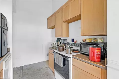 Kitchen - 46 Emeraude Plage #B, Hampton, VA 23605 photo 3 of 3