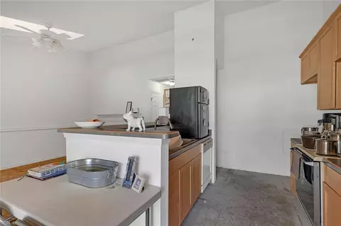 Kitchen - 46 Emeraude Plage #B, Hampton, VA 23605 photo 1 of 3