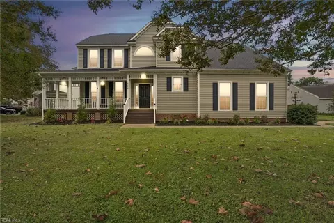828 Woodstream Way, Chesapeake, VA 23322