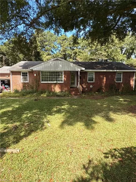 5064 Finn Rd, Virginia Beach, VA 23455