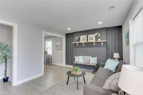 201 Air Station Dr, Virginia Beach, VA 23454