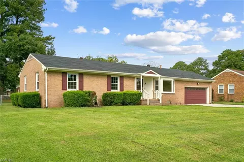 4224 Burnham Dr, Portsmouth, VA 23703