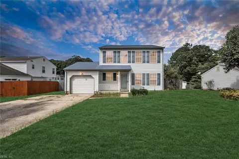 735 Trails Ln, Newport News, VA 23608