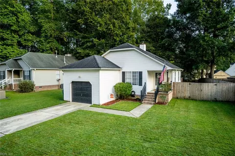218 Widgeon Ct, Suffolk, VA 23434