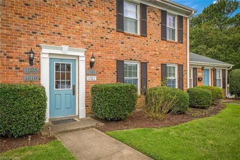 1021 Barclay Sq, Virginia Beach, VA 23451