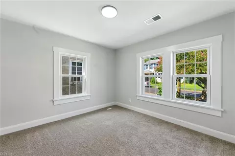 1028 Mapole Ave, Norfolk, VA 23504 photo 17