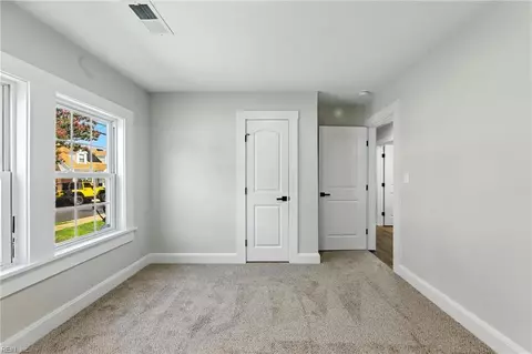1028 Mapole Ave, Norfolk, VA 23504 photo 18