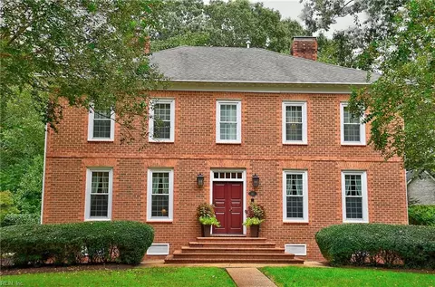 821 Birch Forest Ct, Chesapeake, VA 23322