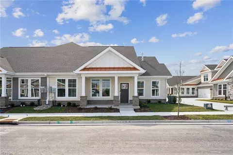 2142 Edwin Dr, Chesapeake, VA 23322