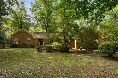 5 Hampton Key Rd, Williamsburg, VA 23185