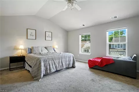 Bedroom - 1072 Kane St, Norfolk, VA 23513 photo 4 of 7