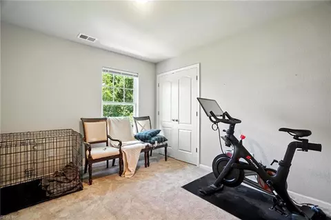 Bedroom - 1072 Kane St, Norfolk, VA 23513 photo 1 of 7