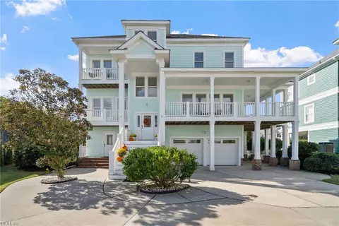 3913 Kegagie Dr, Norfolk, VA 23518