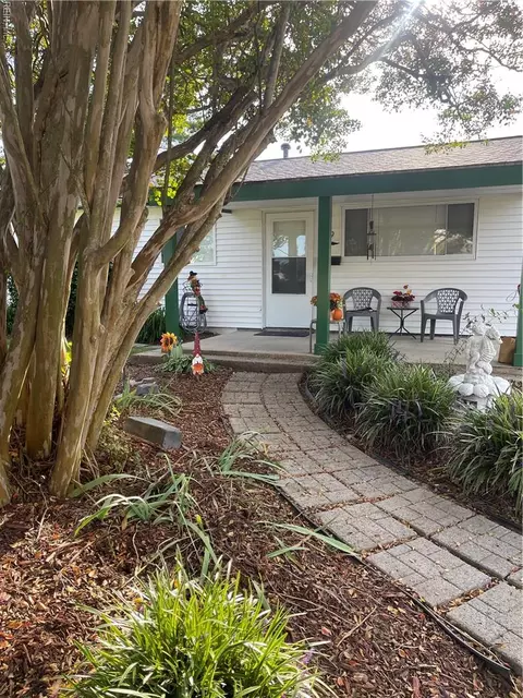 149 Paladin Dr, Virginia Beach, VA 23452