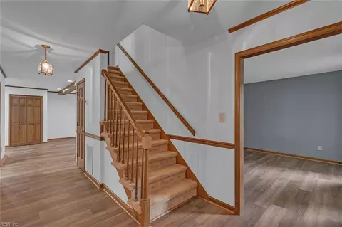 Entry Way - 28 Sarfan Dr, Hampton, VA 23664 photo 1 of 1