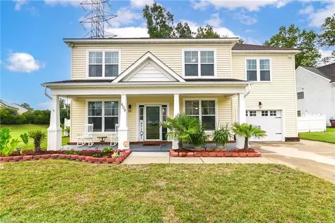409 Rose Garden Ln, Chesapeake, VA 23320