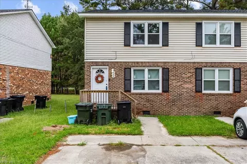 2004 Harris St, Franklin, VA 23851
