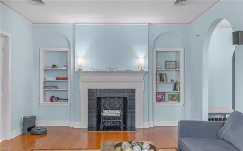 Living - 7423 Hampton Blvd, Norfolk, VA 23505 photo 1 of 1