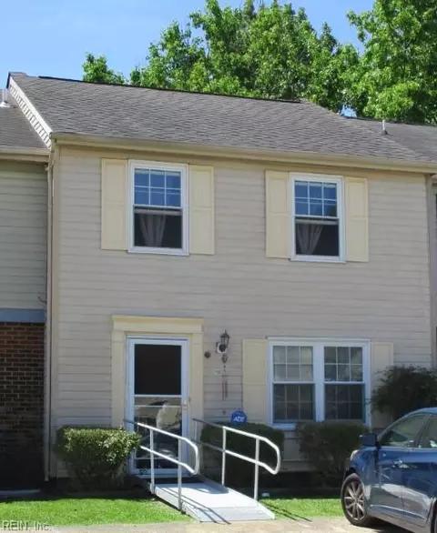 29 Lucinda Ct, Hampton, VA 23666