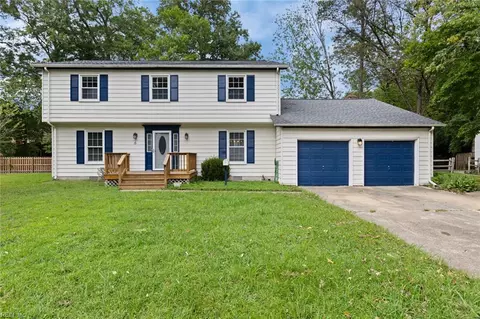 6 Blackwater Ln, Hampton, VA 23669
