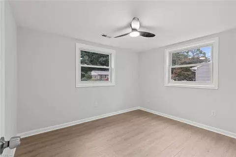 Bedroom - 1404 Brackin Ct, Hampton, VA 23663 photo 3 of 4