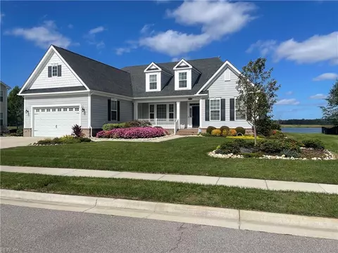 1424 Thrasher Lndg, Chesapeake, VA 23320