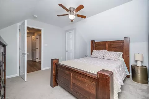 Bedroom - 405 E Lorengo Ave, Norfolk, VA 23503 photo 6 of 6