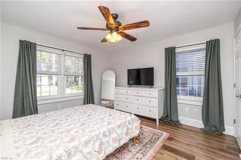 Bedroom - 405 E Lorengo Ave, Norfolk, VA 23503 photo 1 of 6