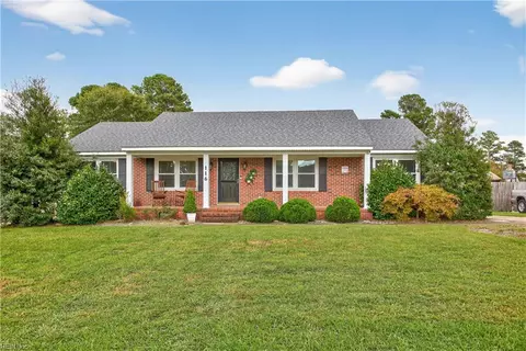116 Grove Ave, Suffolk, VA 23434