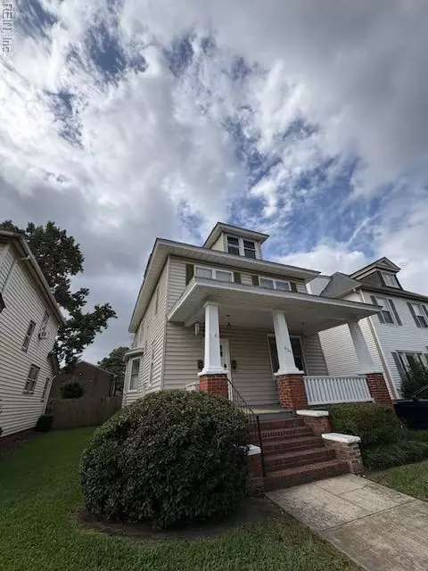 825 Spotswood Ave, Norfolk, VA 23517