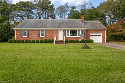 128 Deborah Dr, Suffolk, VA 23434