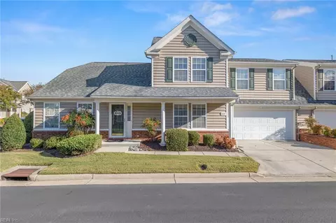 800 Monroe Ct, Chesapeake, VA 23320